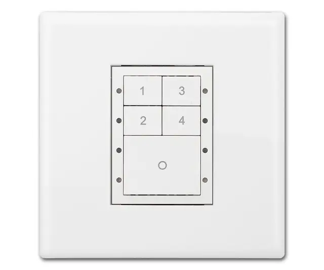 Digidim 134, Trykknapp panel 5 kn. 4 scener+ Av, hvit 