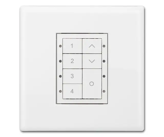 Digidim 135, Trykknapp panel 7 kn. 4 Scener/Av/Opp/Ned, hvit 